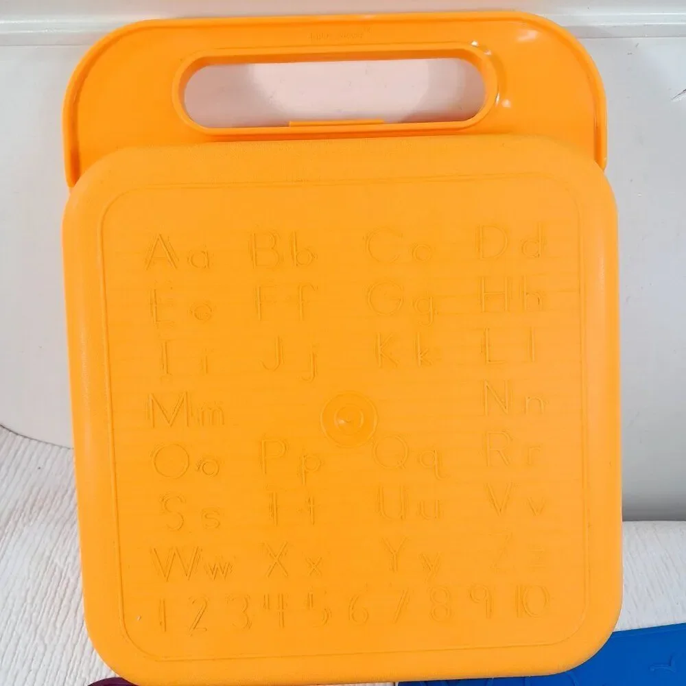 Vintage Tupperware TupperToys‎ Art Set Rubbing Plates with Carry Case lunchbox